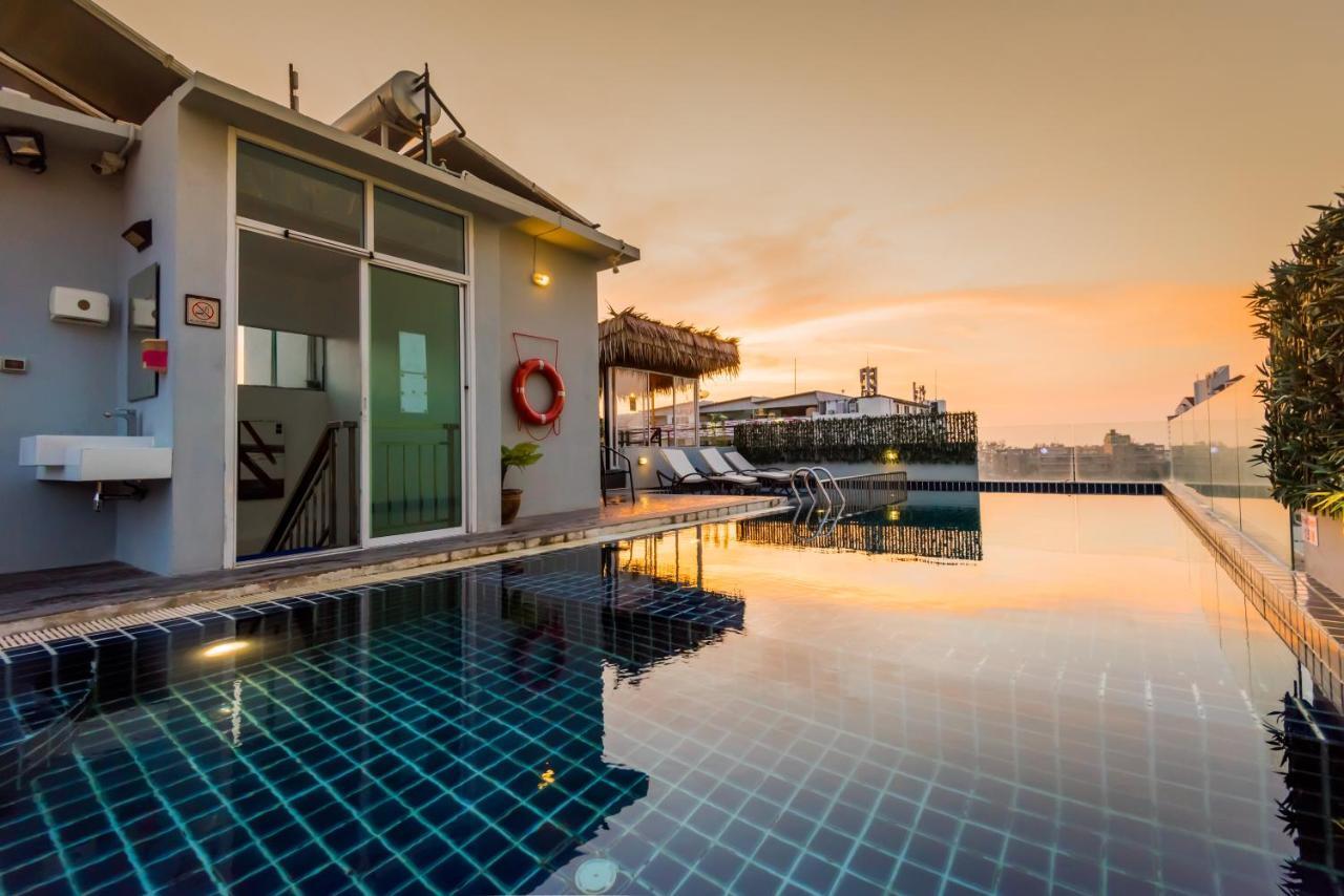 Hallo Patong Hotel Exterior foto
